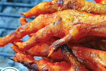 Grilled chicken legs with DASAVI lemon chilli sauce
