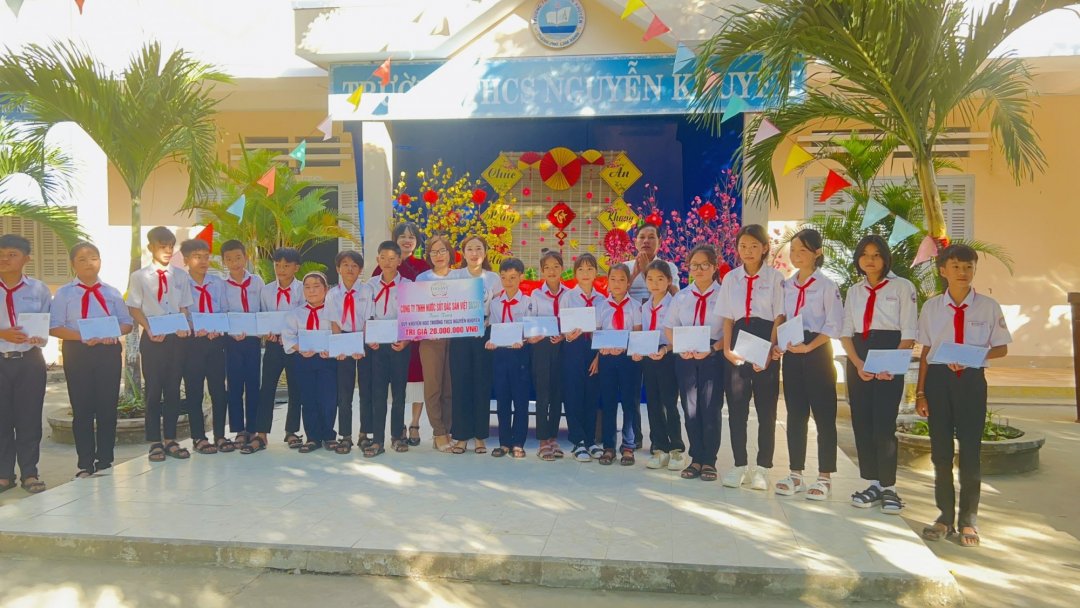 Truong_Nguyen_Khuyen_4
