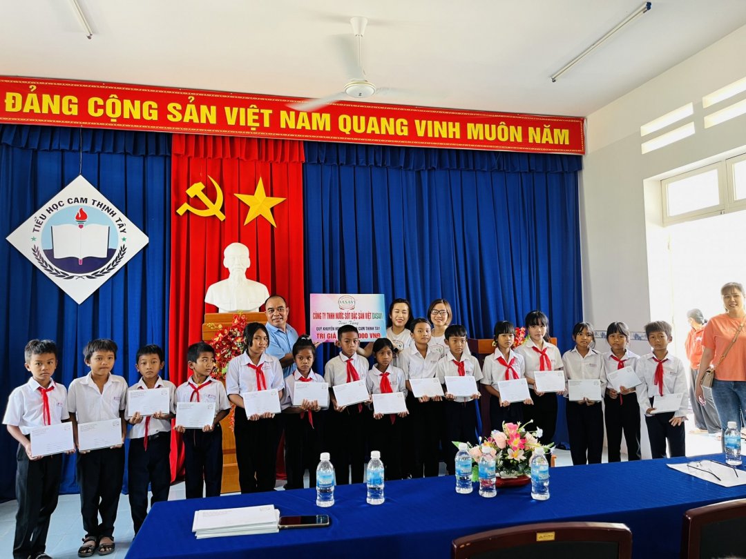Truong_TH_Cam_Thinh_Tay_5